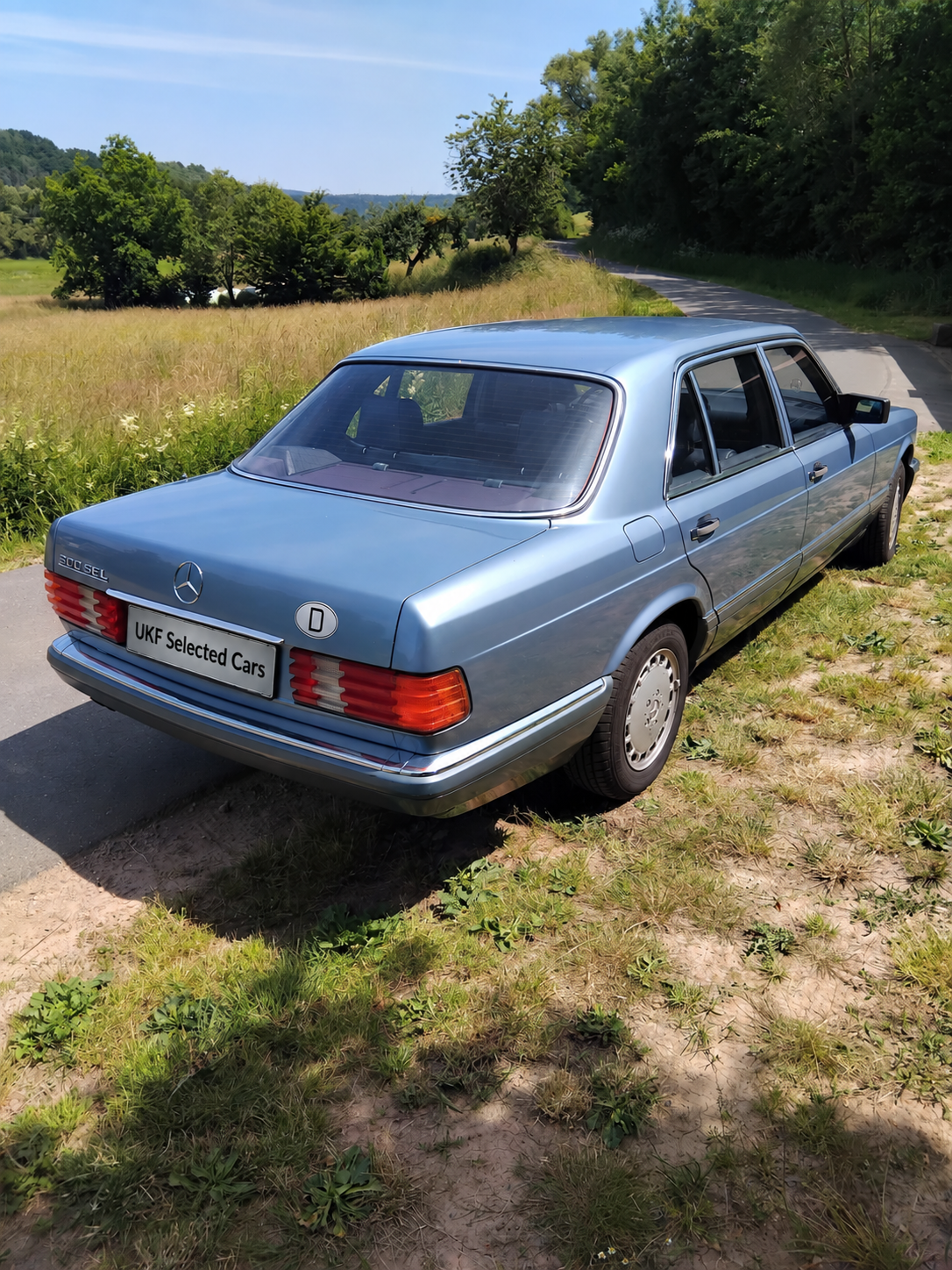 Mercedes-Benz 300 SEL W126 – Heck und linke Fahrzeugseite